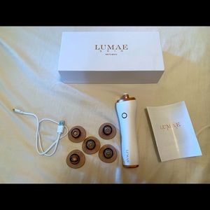 LUMAE Microdermabrasion kit and battery powered Facial Brush Cleanser
